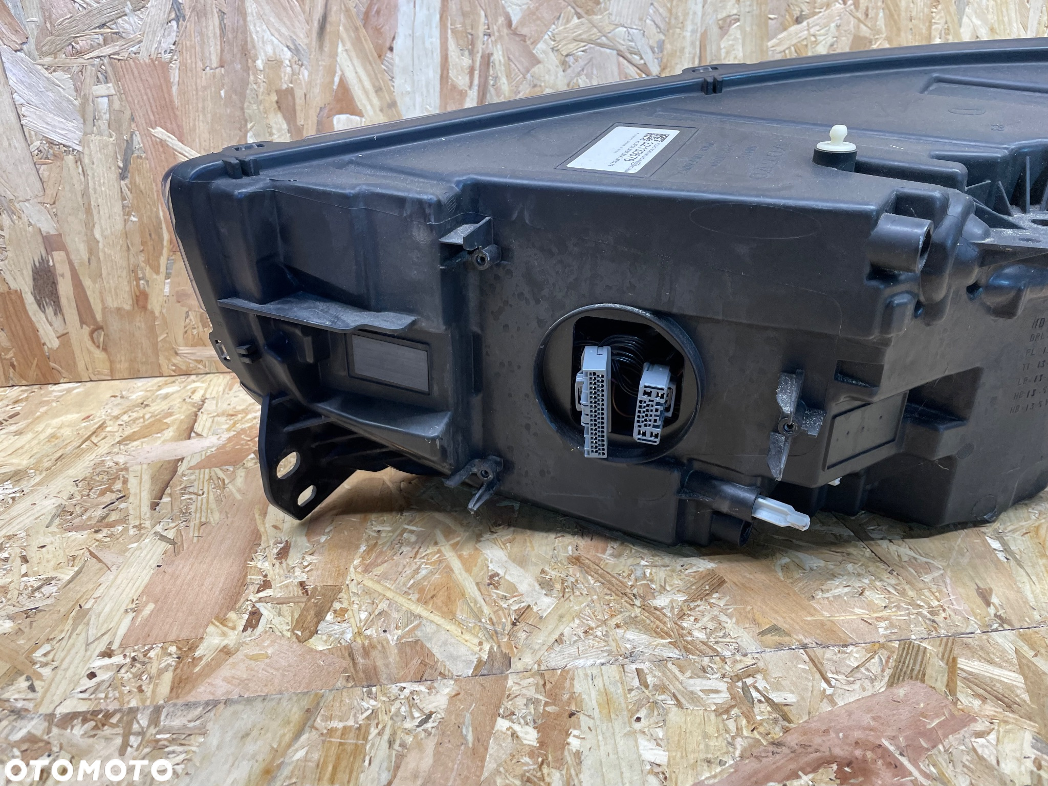 Przednia prawa lampa volvo xc40 mid led - 4