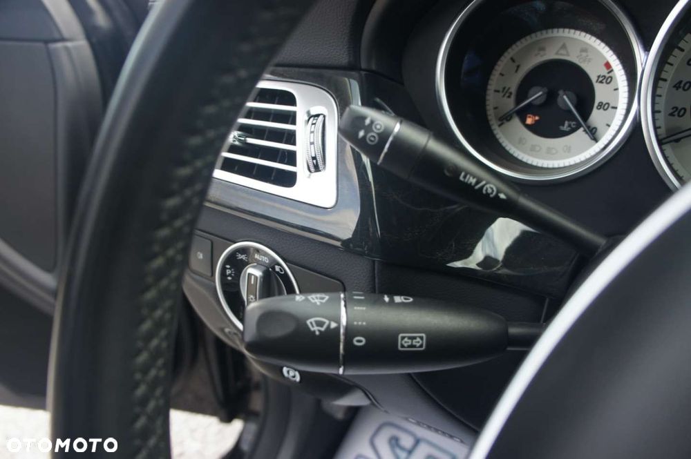 Mercedes-Benz CLS - 11