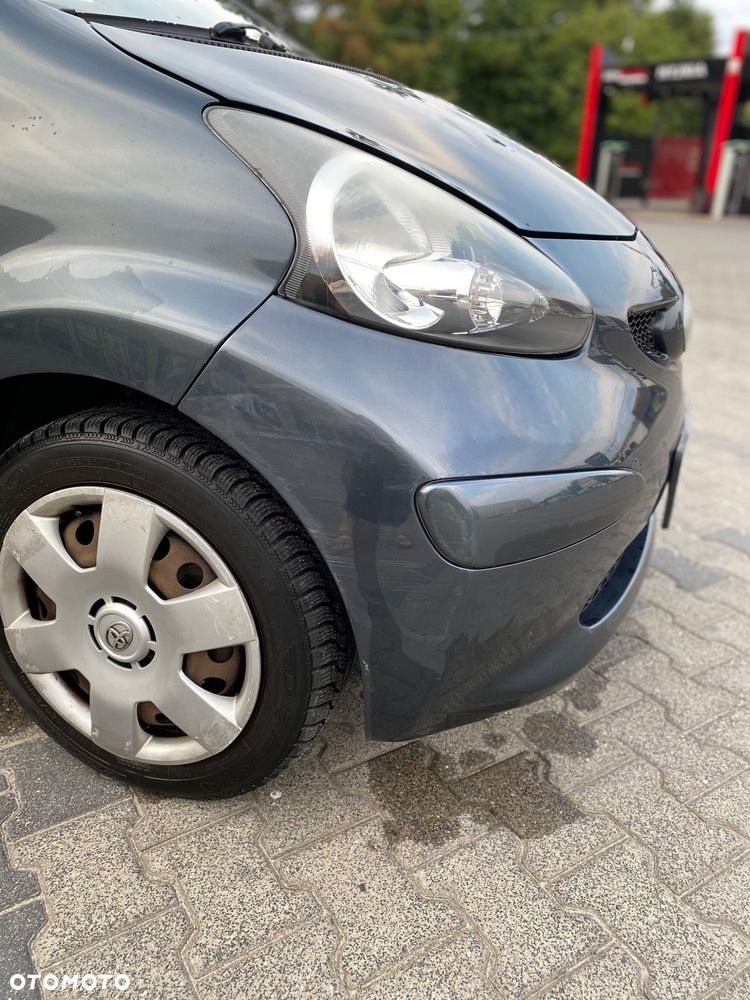 Toyota Aygo - 10