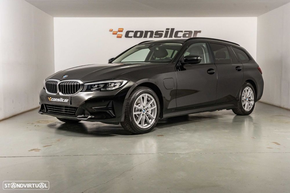 BMW 330 e Line Luxury Auto - 8