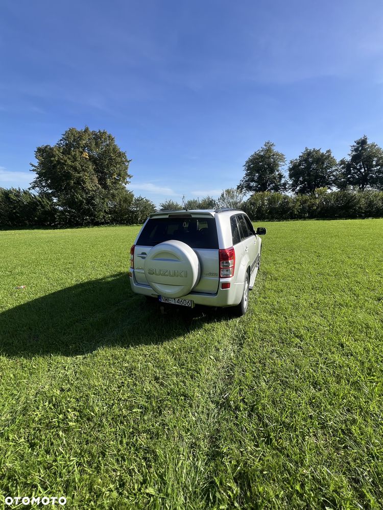 Suzuki Grand Vitara - 3