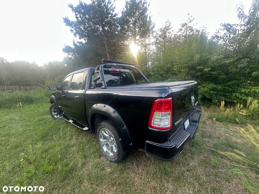 Dodge RAM 5.7 4x4 - 24