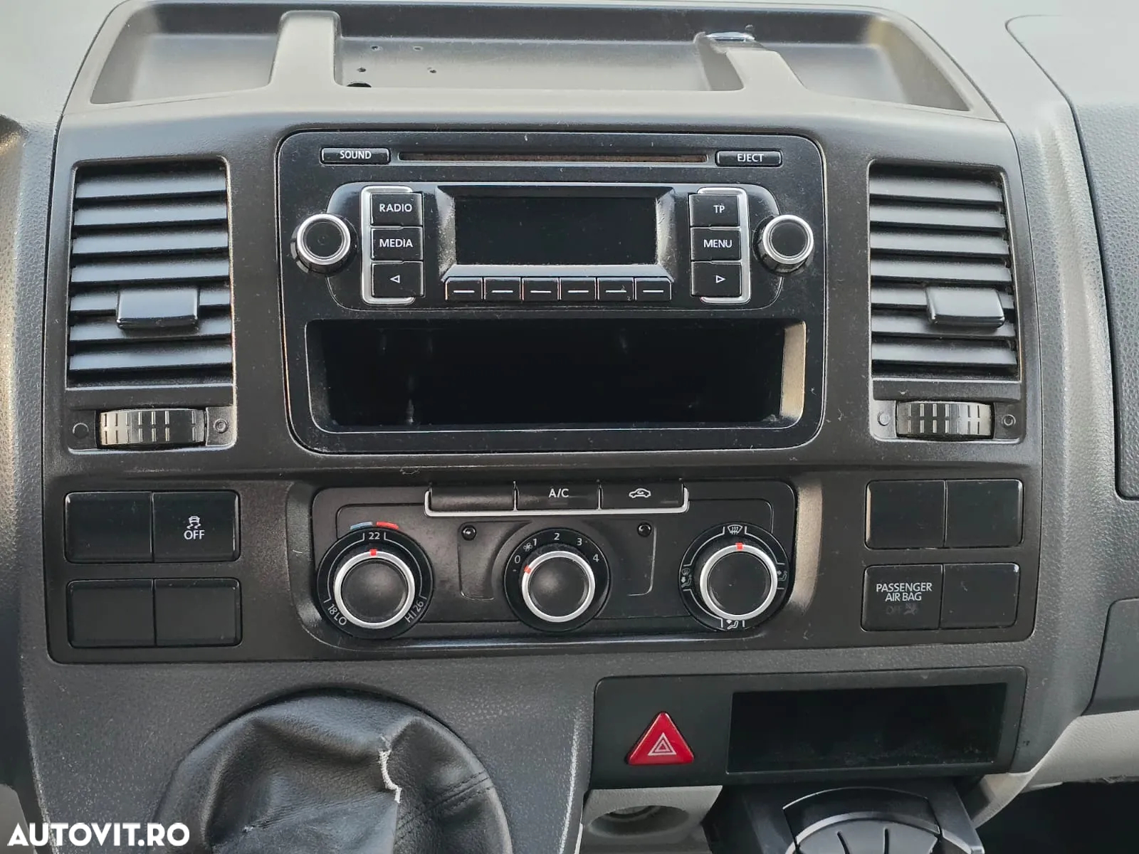 Volkswagen Transporter - 8
