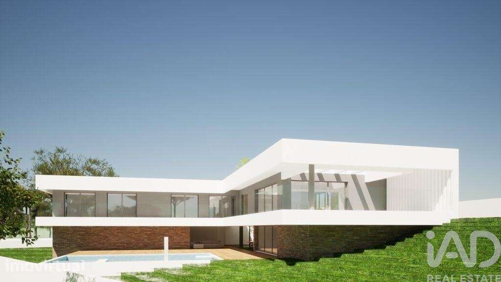 Casa T5 em Fernão Ferro de 300,00 m2 - Grande imagem: 2/6