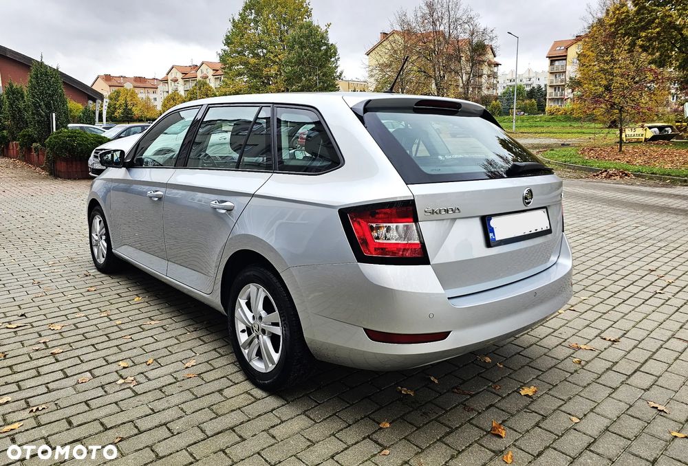 Skoda Fabia 1.0 TSI Ambition - 3
