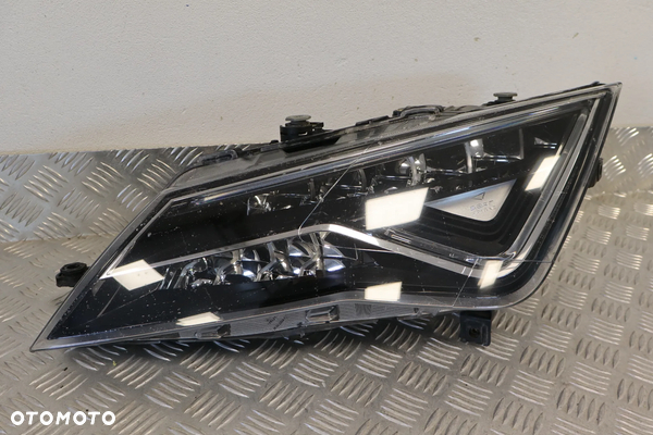 LAMPA PRZÓD PRZEDNIA LEWA SEAT LEON III 3 LIFT FULL LED 5F1941007J 2016-2020