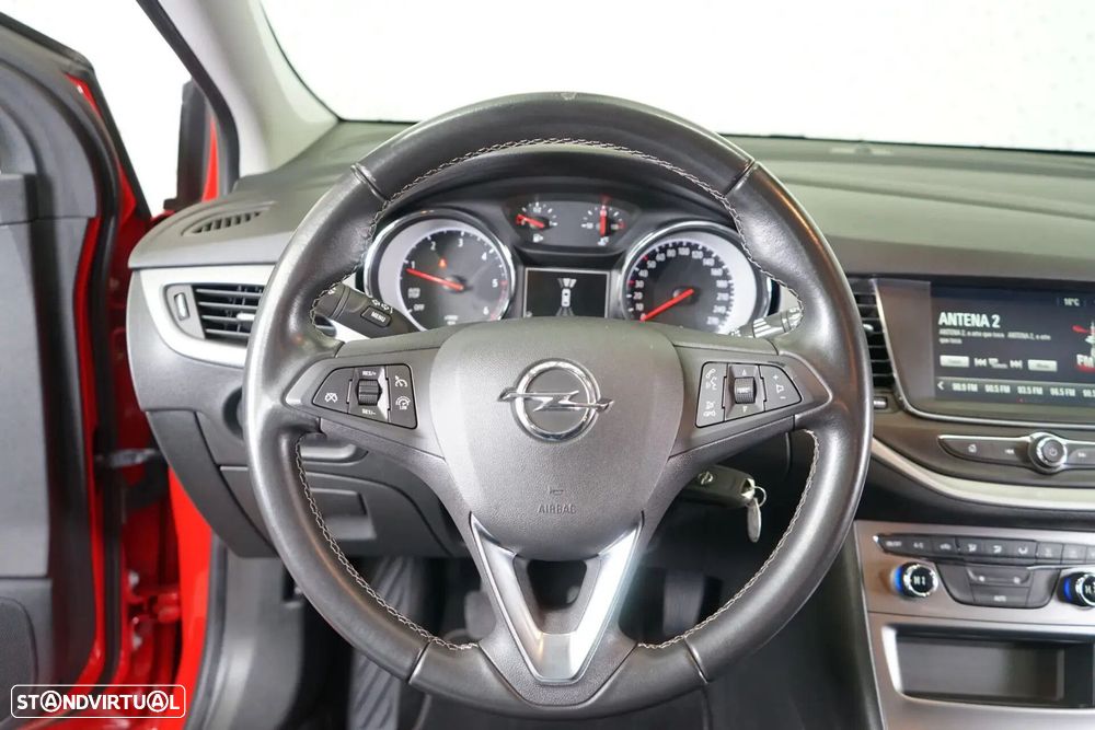 Opel Astra Sports Tourer - 19
