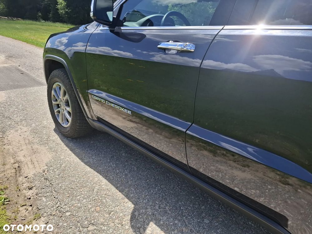 Jeep Grand Cherokee - 8