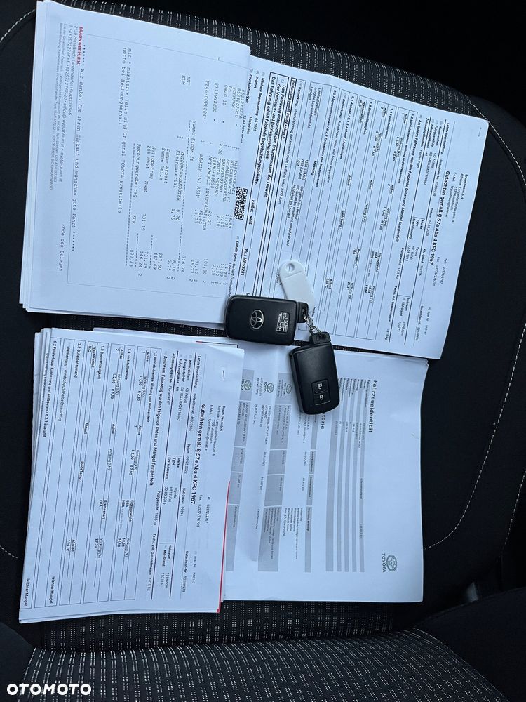 Toyota Auris 1.8 HSD Luna - 20