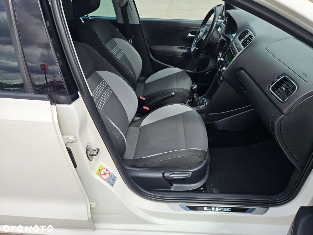 Volkswagen Polo 1.2 Life - 22