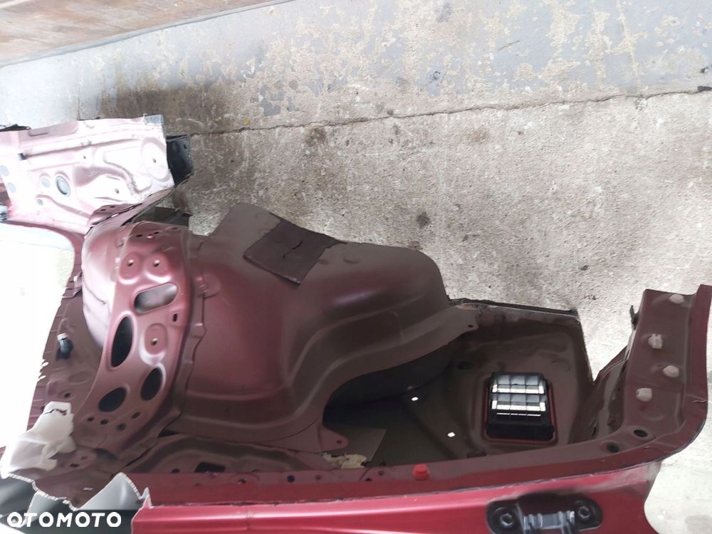 Toyota Prius IV 1,8 xw50 błotnik tył lewy ćwiartka lewa - 4