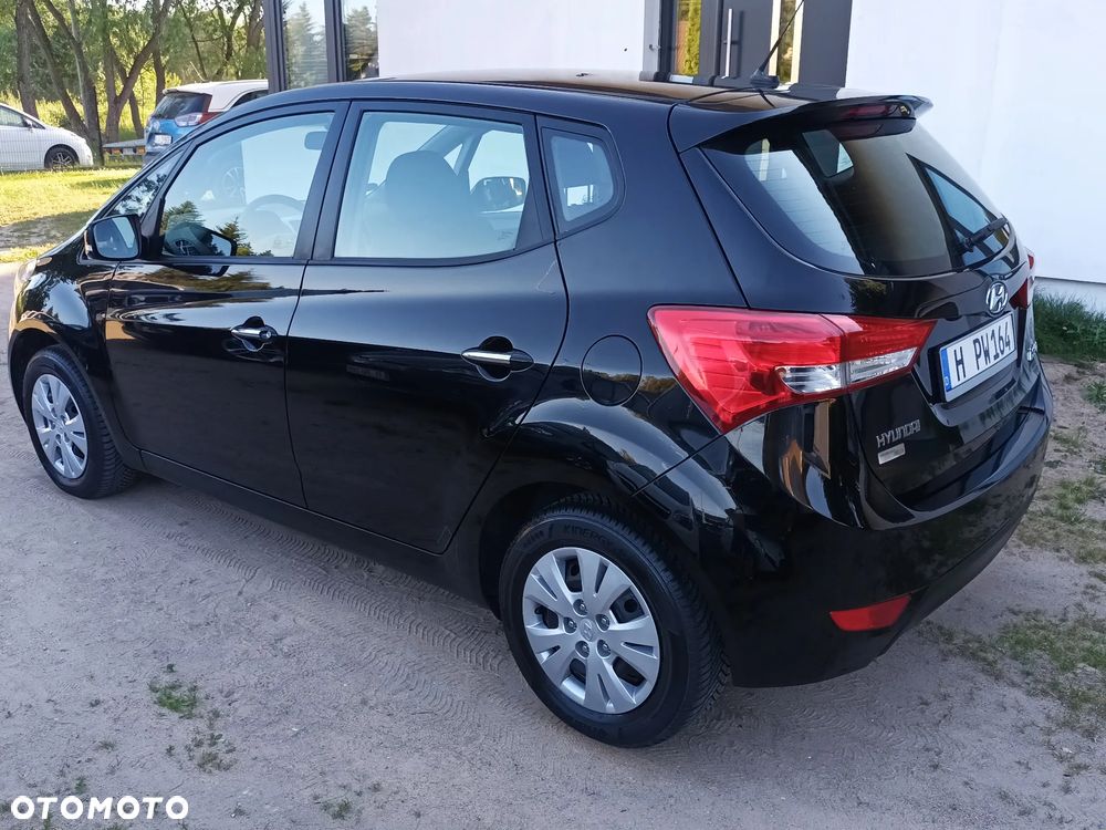 Hyundai ix20 1.4 UEFA EURO 2012 Edition - 18