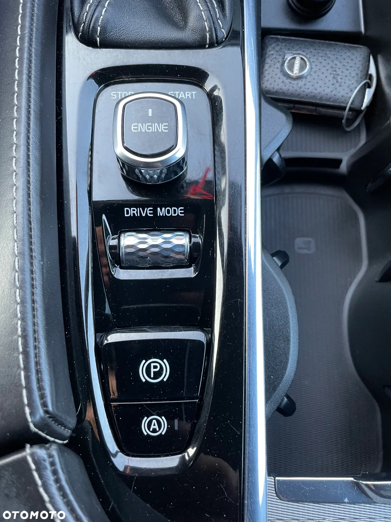 Volvo XC 90 D5 AWD R-Design - 30