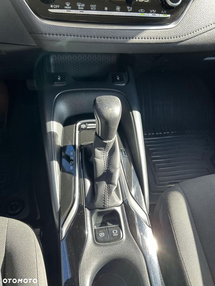 Toyota Corolla 1.8 Hybrid Comfort - 21