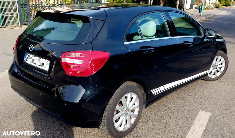 Mercedes-Benz A 180 CDI BlueEFFICIENCY Aut. - 2