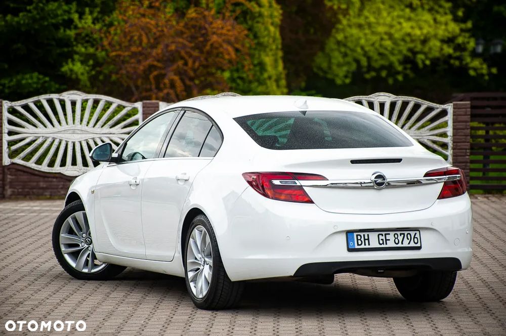Opel Insignia 1.4 T Cosmo S&S - 14