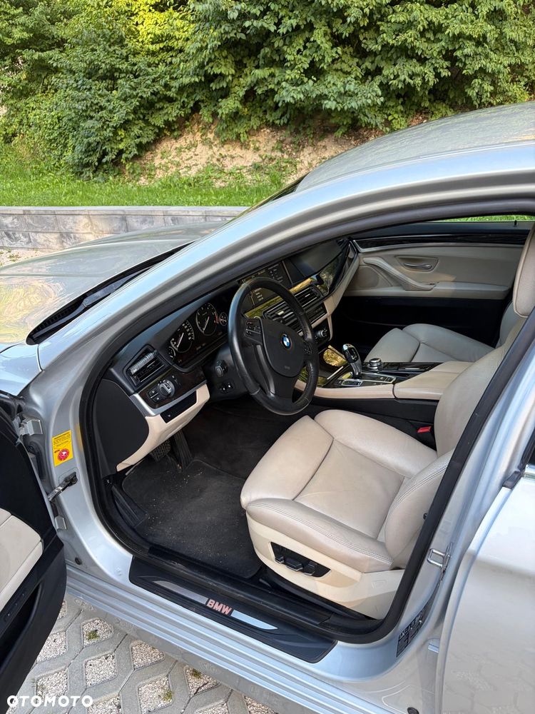 BMW Seria 5 535d xDrive - 8
