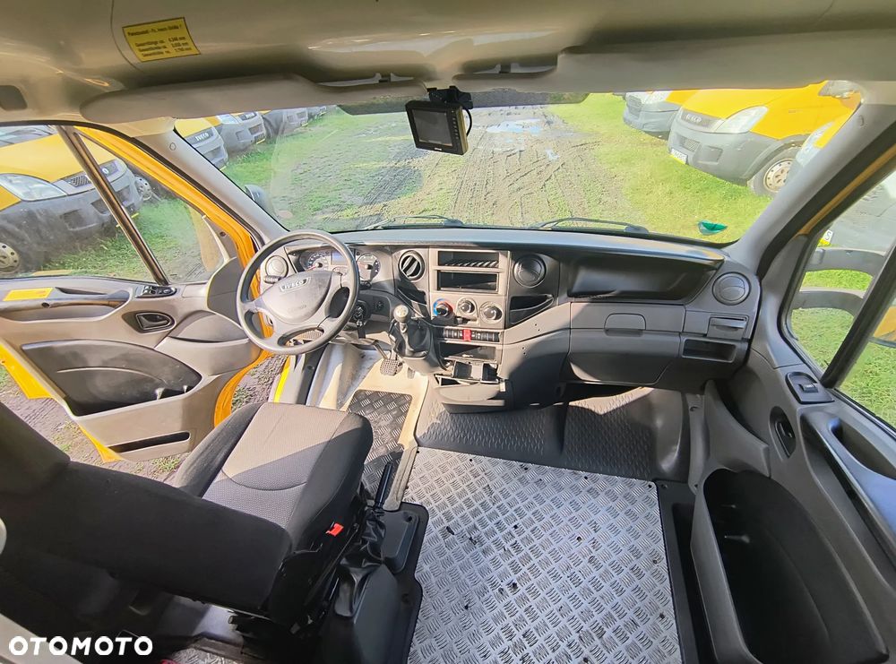 Iveco Daily 35s11 KRÓTKI pocztowy POCZTA UPS DHL SPRINTER 308 FOOD TRUCK Autosklep - 16