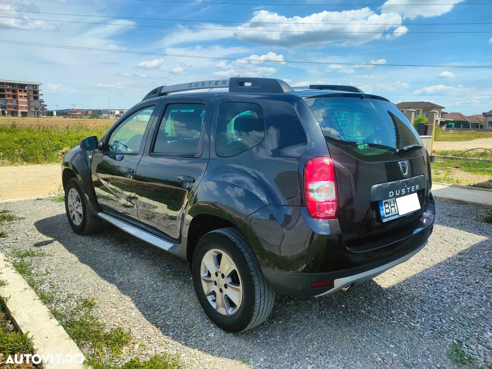 Dacia Duster 1.6 4x2 Laureate - 4