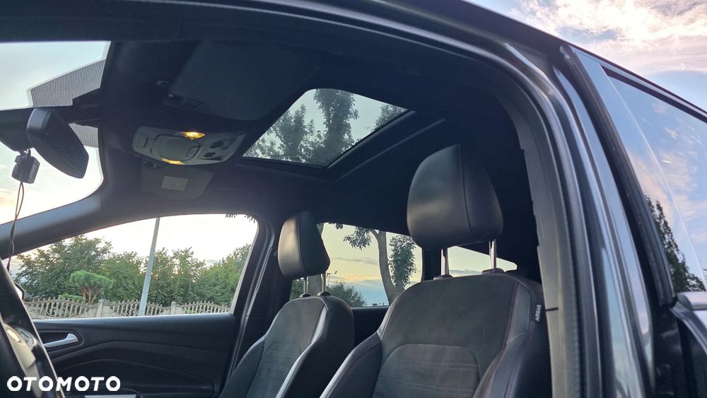 Ford Kuga 2.0 TDCi AWD ST-Line - 15