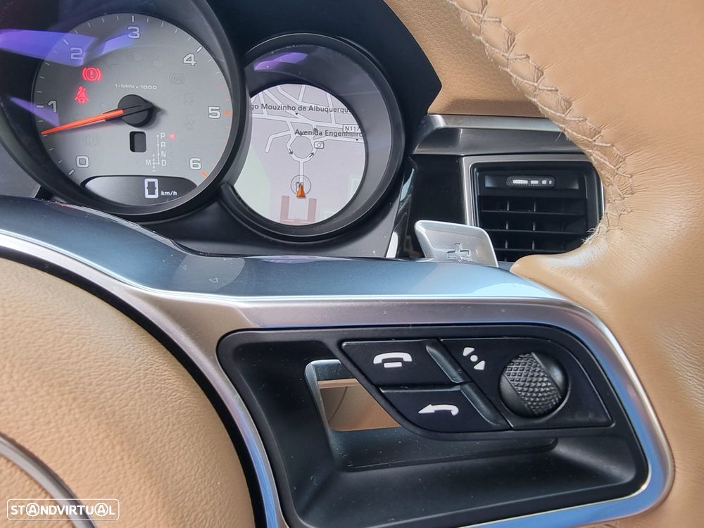 Porsche Macan - 22