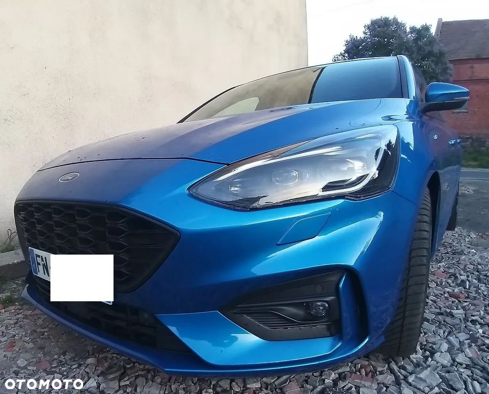 Ford Focus 1.0 EcoBoost Start-Stopp-System ST-LINE STYLE - 2