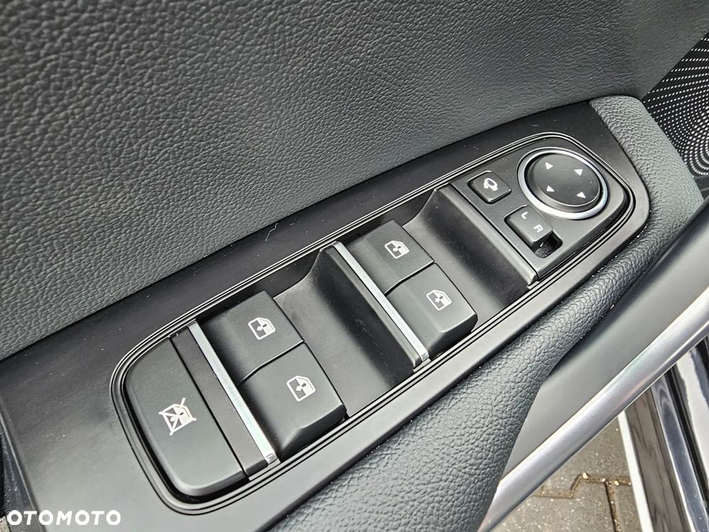 Kia ProCeed 1.4 T-GDI DCT7 OPF GT LINE - 37