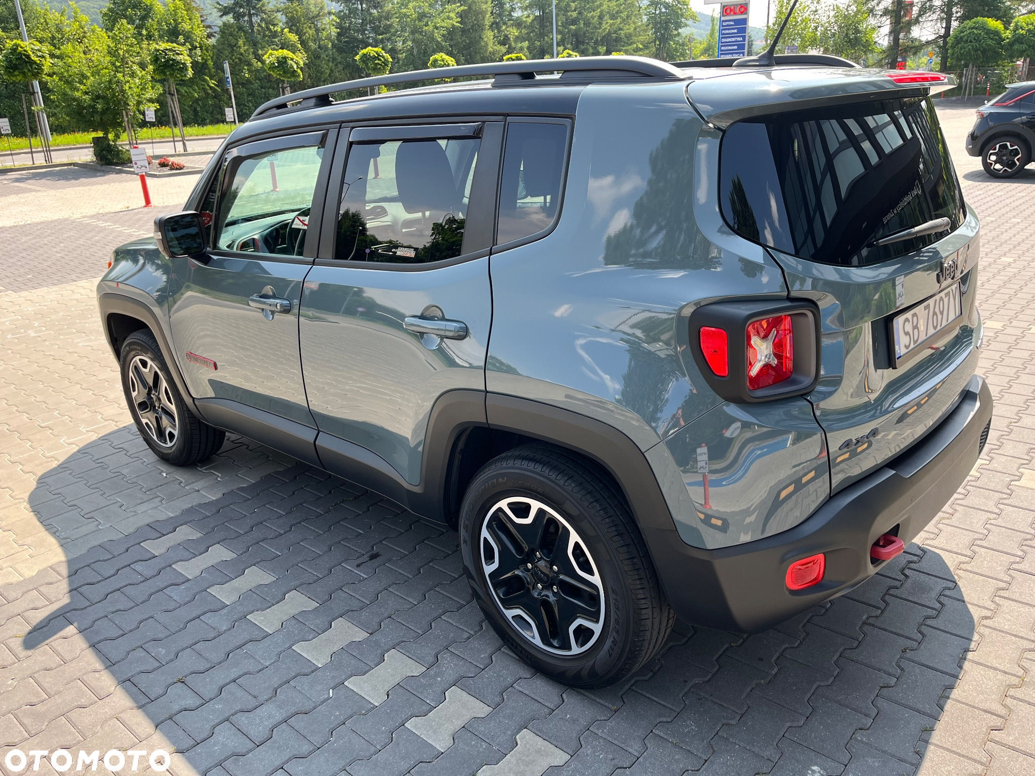 Jeep Renegade - 4