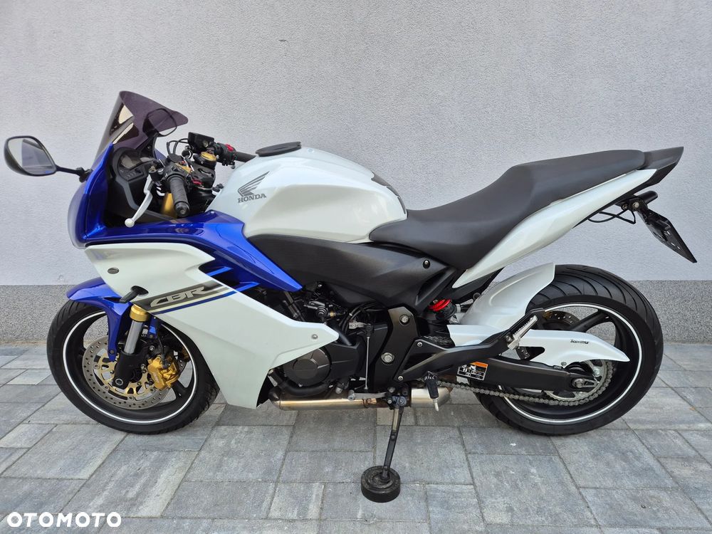 Honda CBR - 3