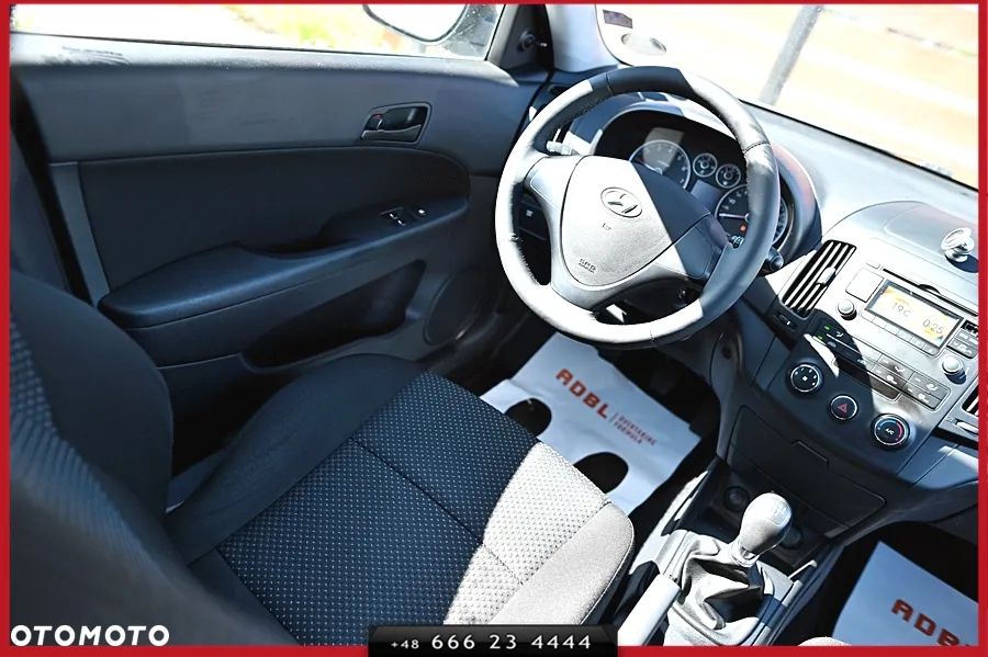 Hyundai i30 1.4 Blue Comfort - 16