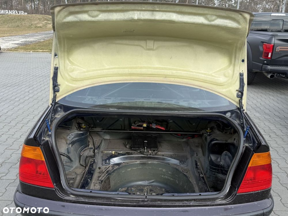 BMW Seria 3 - 6