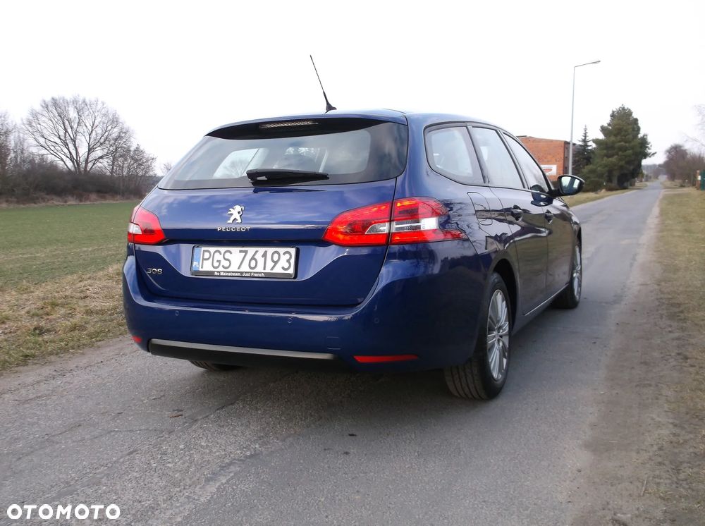 Peugeot 308 PureTech 130 GPF EAT8 Black Edition - 5