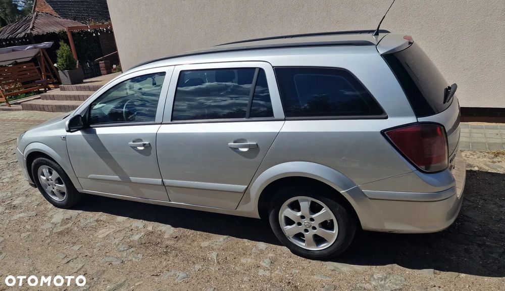 Opel Astra 1.7 CDTI Cosmo - 11