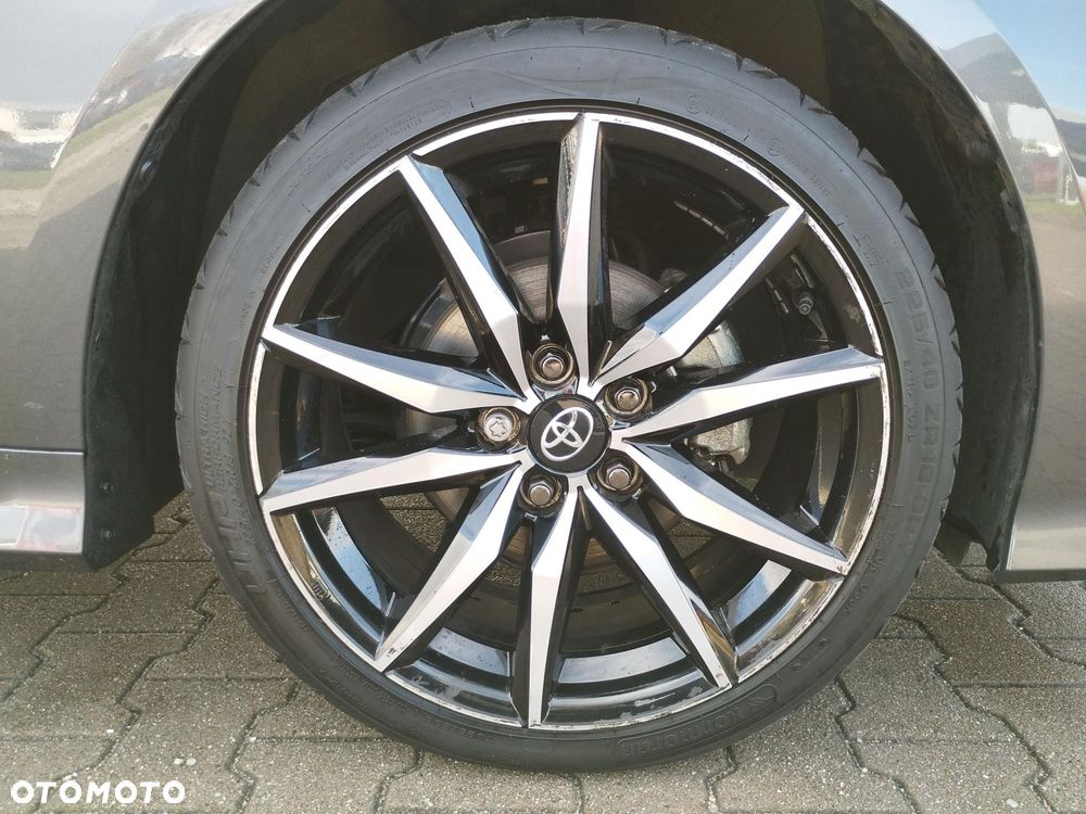Toyota Corolla 1.8 Hybrid GR Sport Dynamic - 9