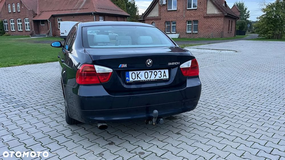 BMW Seria 3 - 4