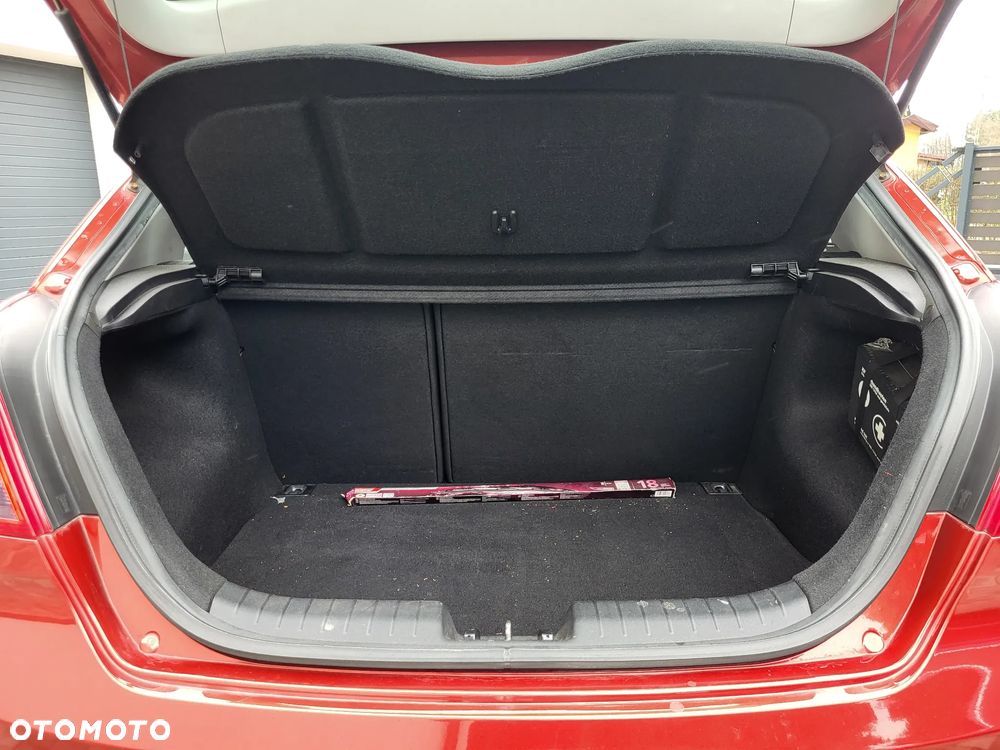 Kia Ceed 1.6 Comfort - 14