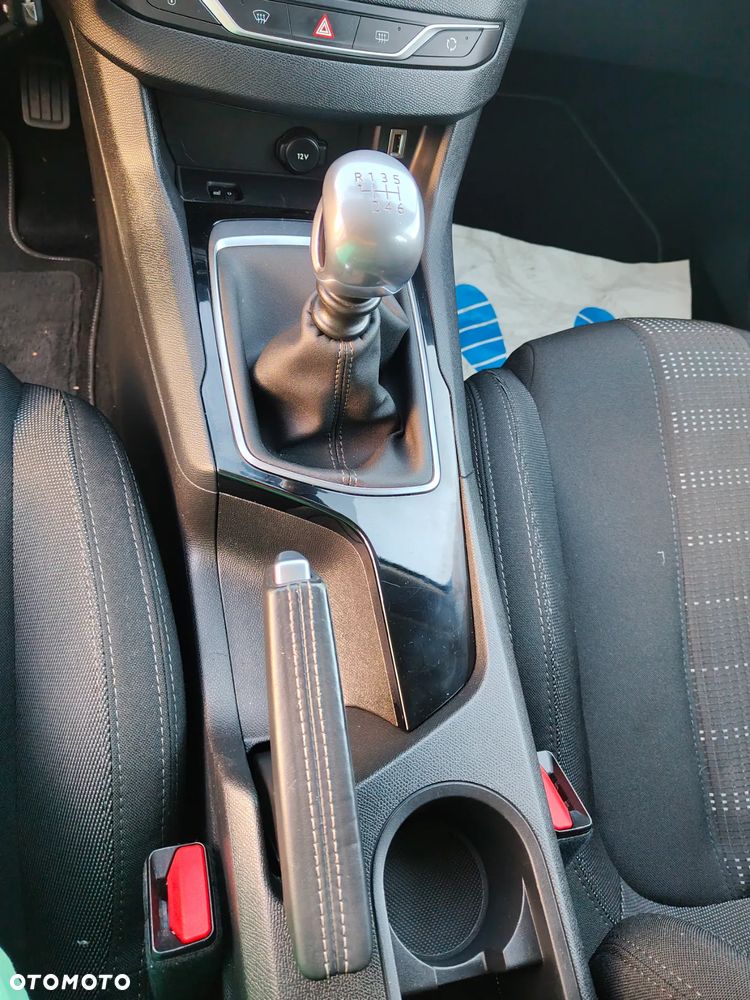 Peugeot 308 1.6 BlueHDi Business Line S&S - 23