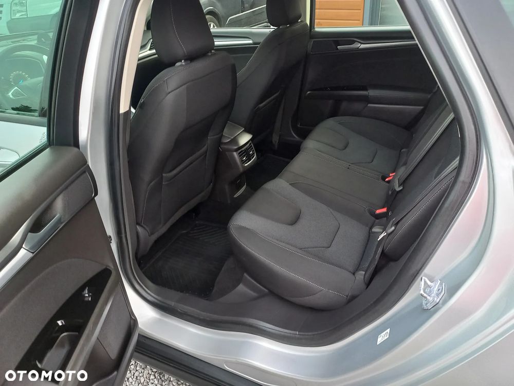 Ford Mondeo 2.0 TDCi Titanium PowerShift - 15