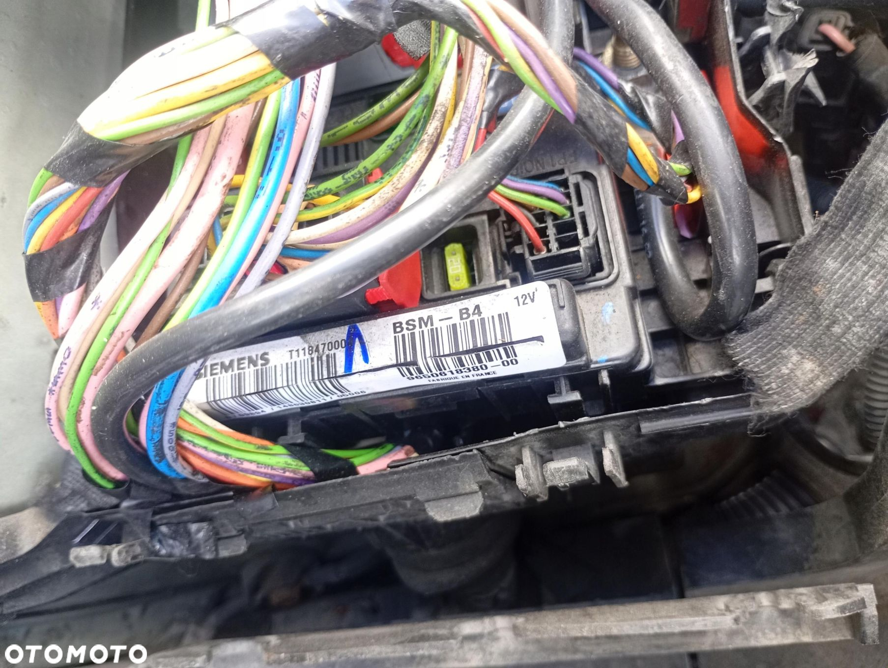 Citroen C2 03-09 SKRZYNKA BEZPIECZNIKÓW MODUŁ BSI OE 9650618380-00 1.4 HDI - 2