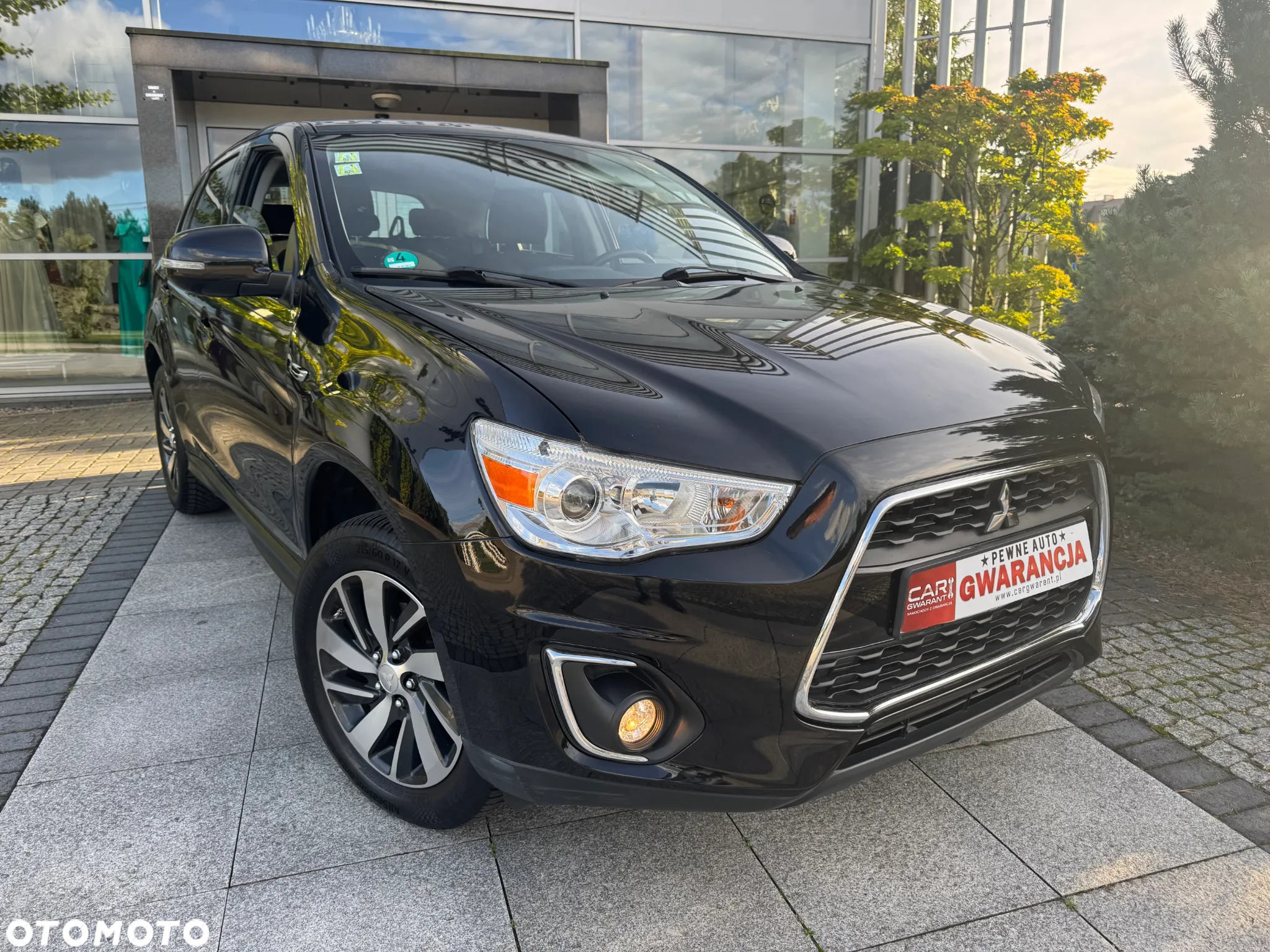 Mitsubishi ASX 1.6 Intense Plus Navi Blue Edition - 31