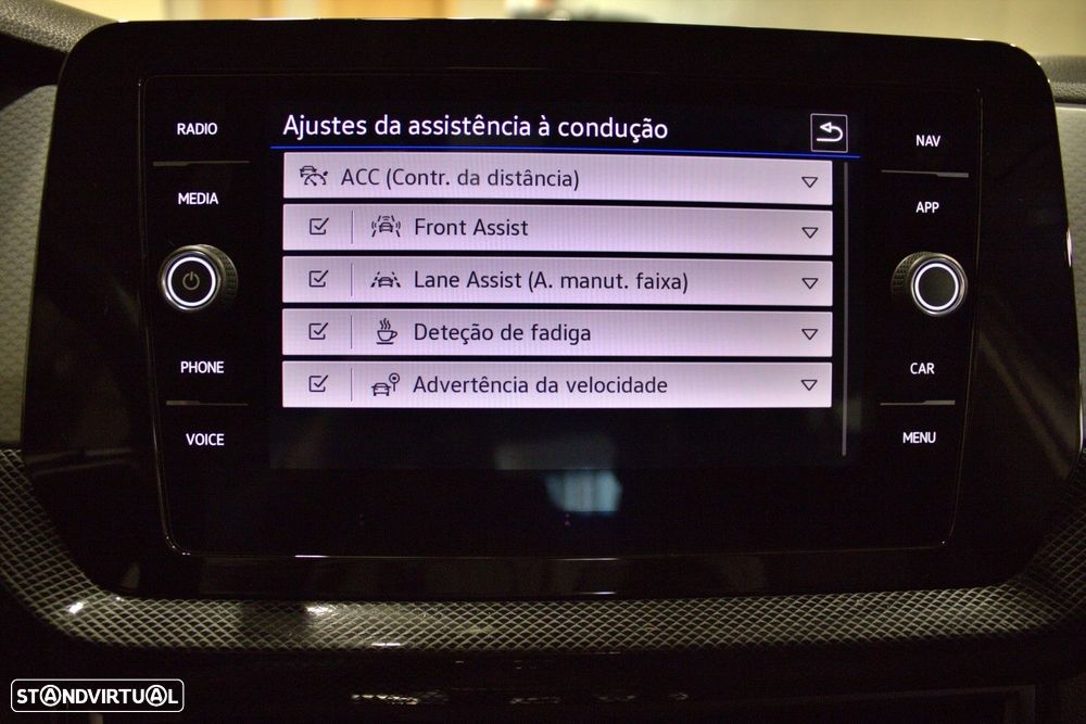 VW T-Cross 1.0 TSI Urban DSG - 27