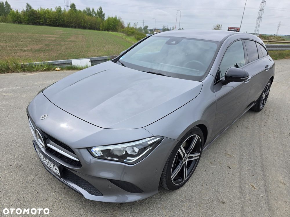 Mercedes-Benz CLA 180 Edition 2022 - 1