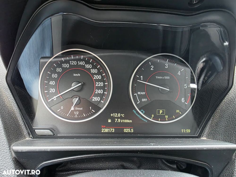 BMW Seria 1 120d Aut. Sport Line - 28