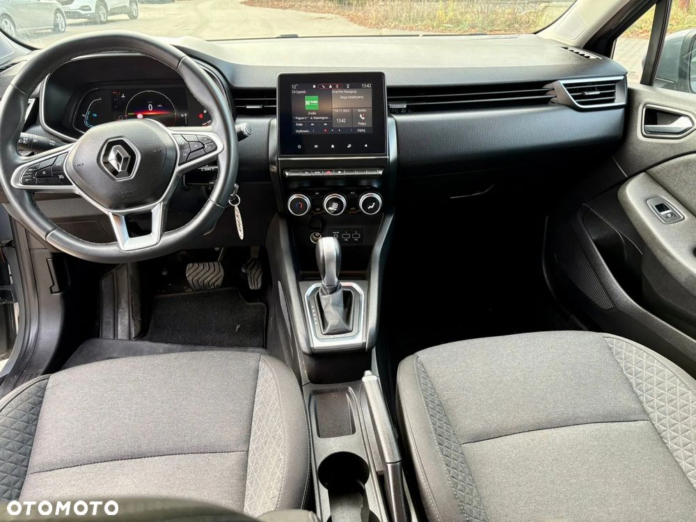Renault Clio E-TECH 140 INTENS - 6