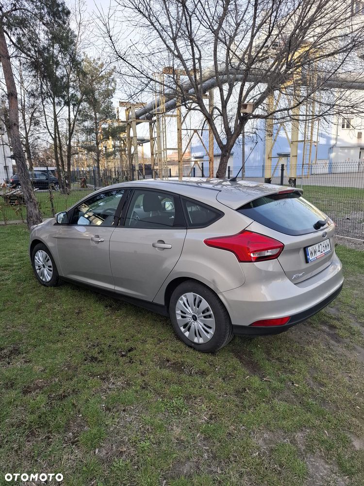 Ford Focus 1.6 Trend - 2
