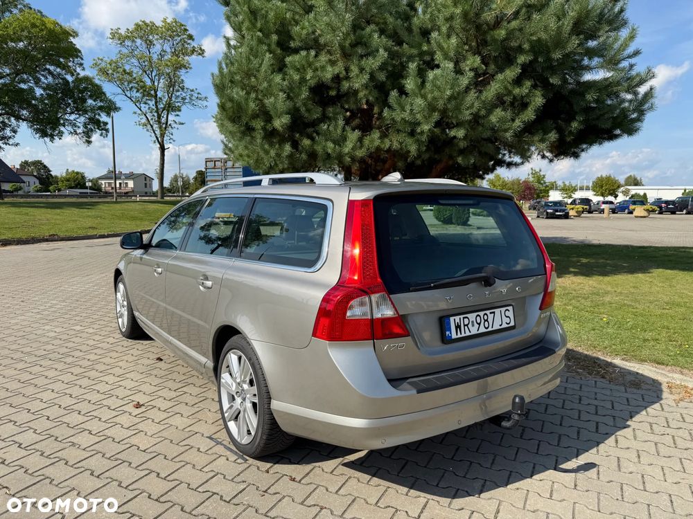 Volvo V70 2.0T Powershift Momentum - 3