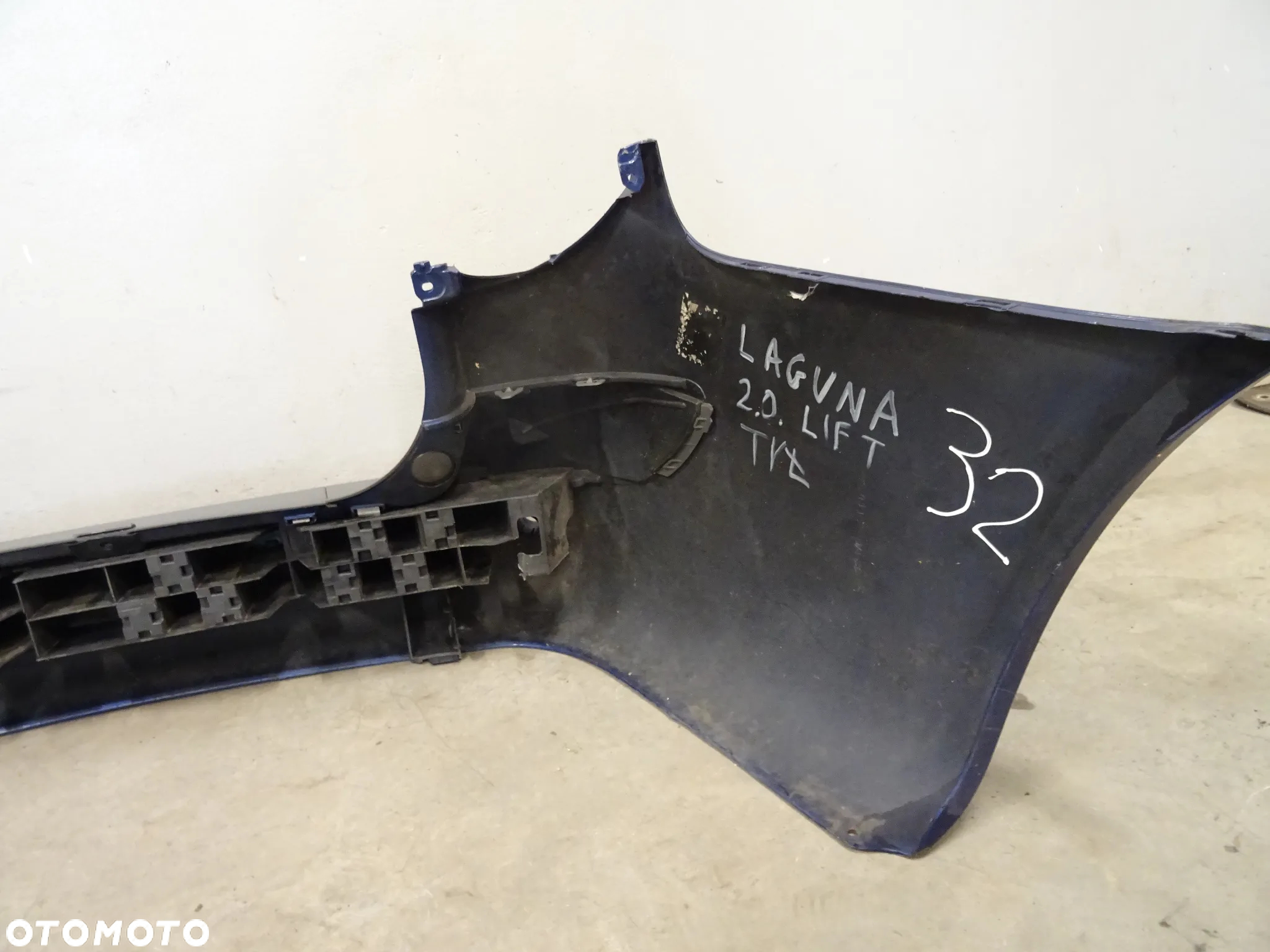ZDERZAK TYŁ TYLNY RENAULT LAGUNA II LIFT LAK:  NR32 - 12