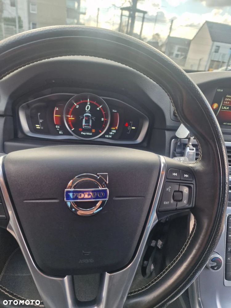 Volvo V70 D4 Drive-E Momentum - 18