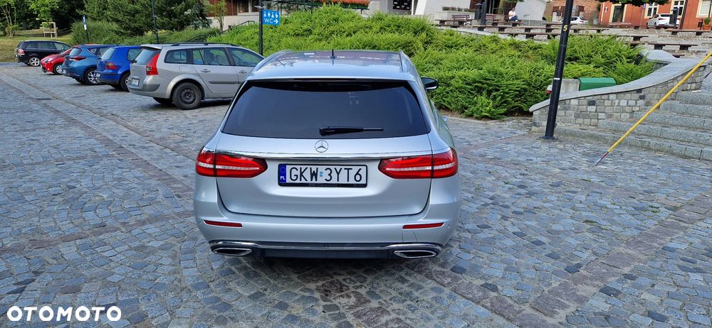 Mercedes-Benz Klasa E - 7