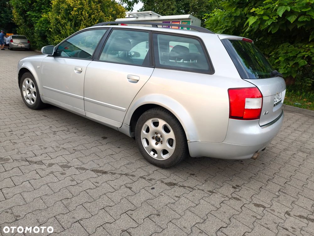 Audi A4 Avant 2004 photo 5